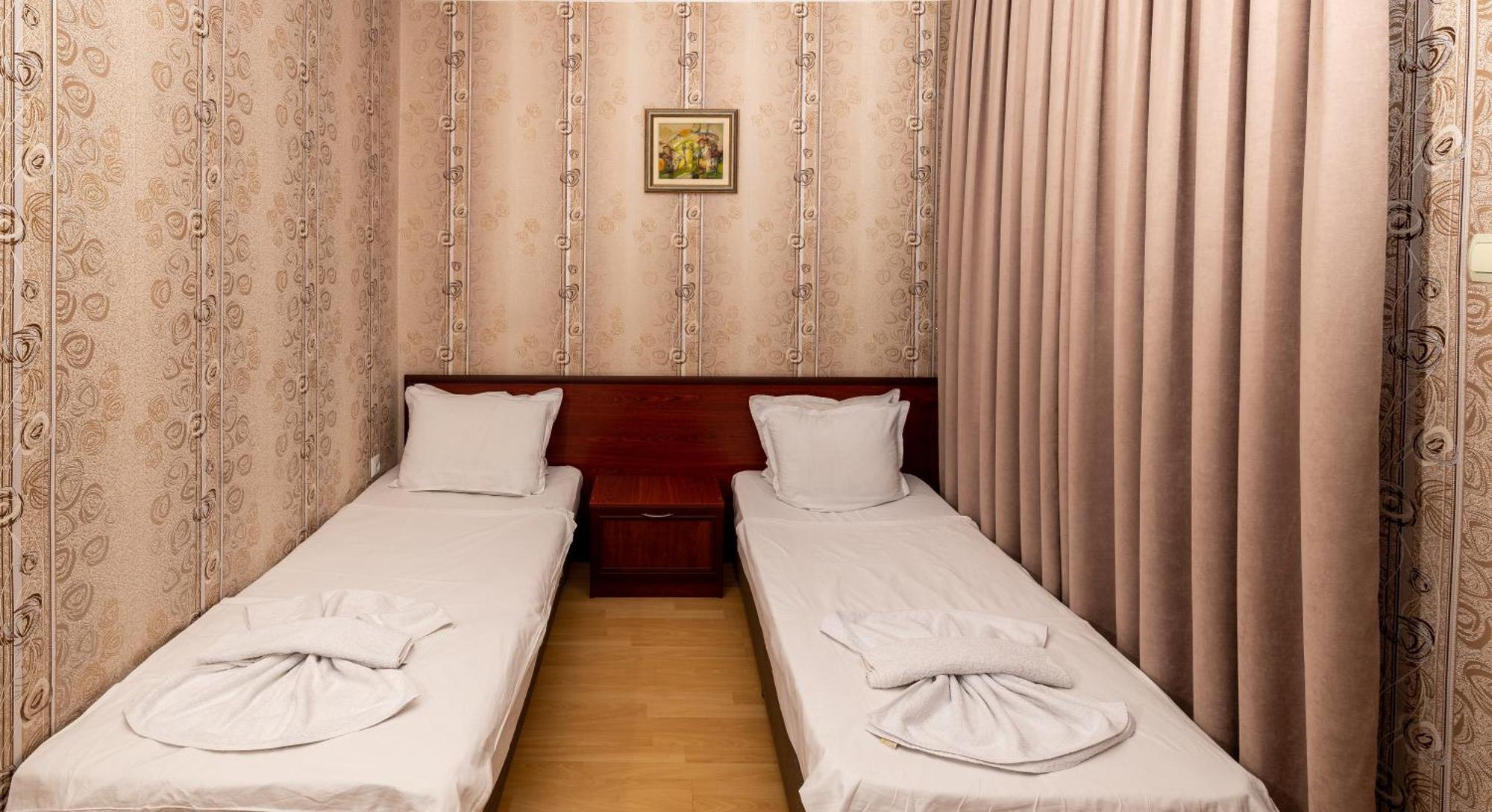 Hotel Kibor Galabovo Kültér fotó