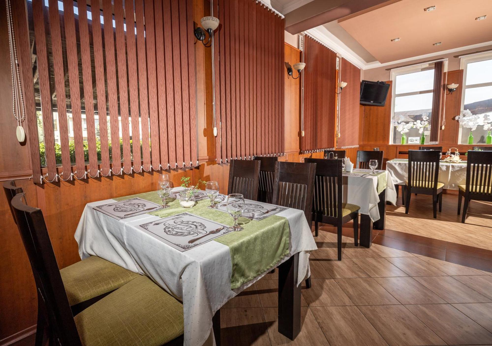 Hotel Kibor Galabovo Kültér fotó