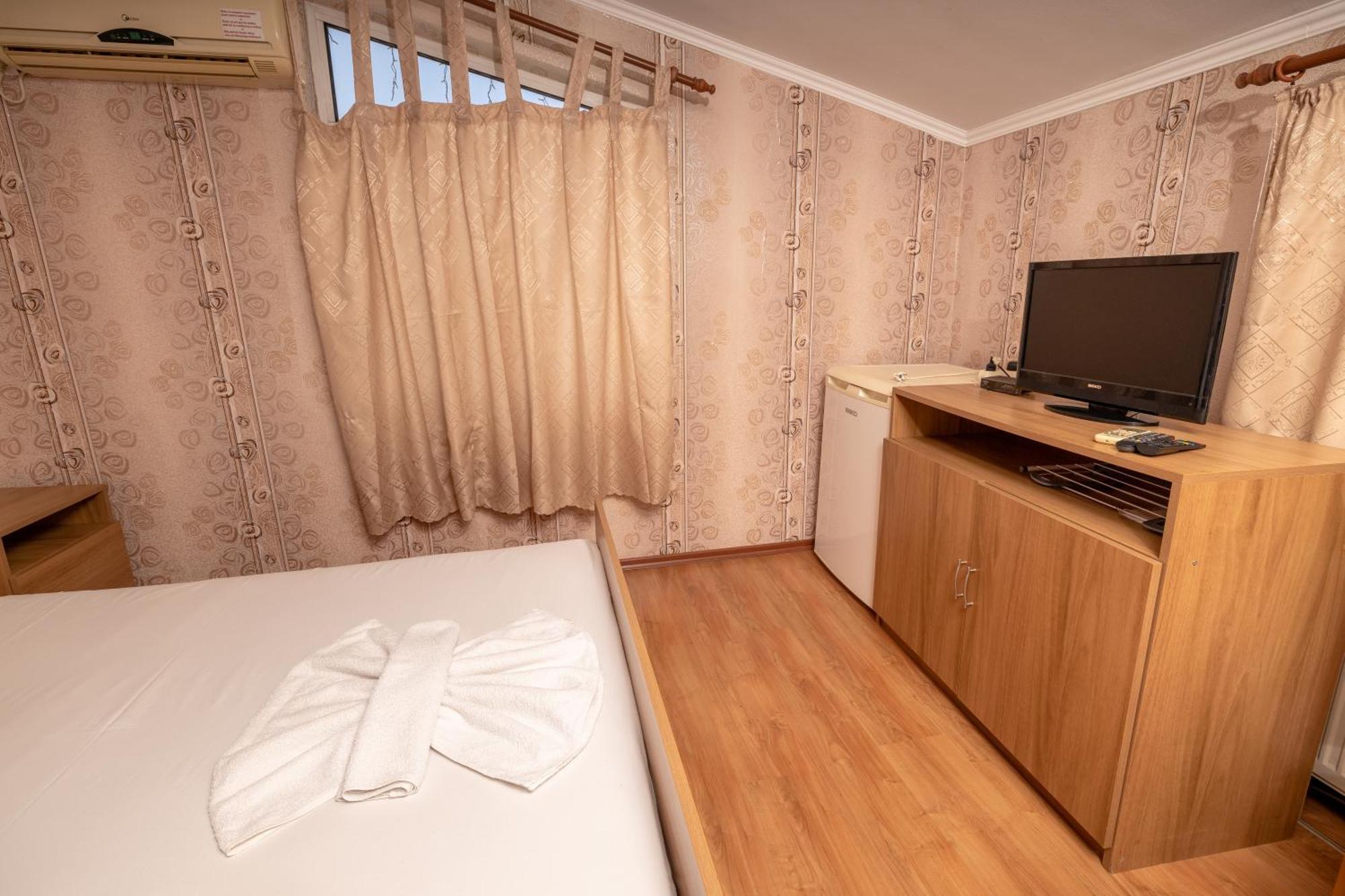 Hotel Kibor Galabovo Kültér fotó