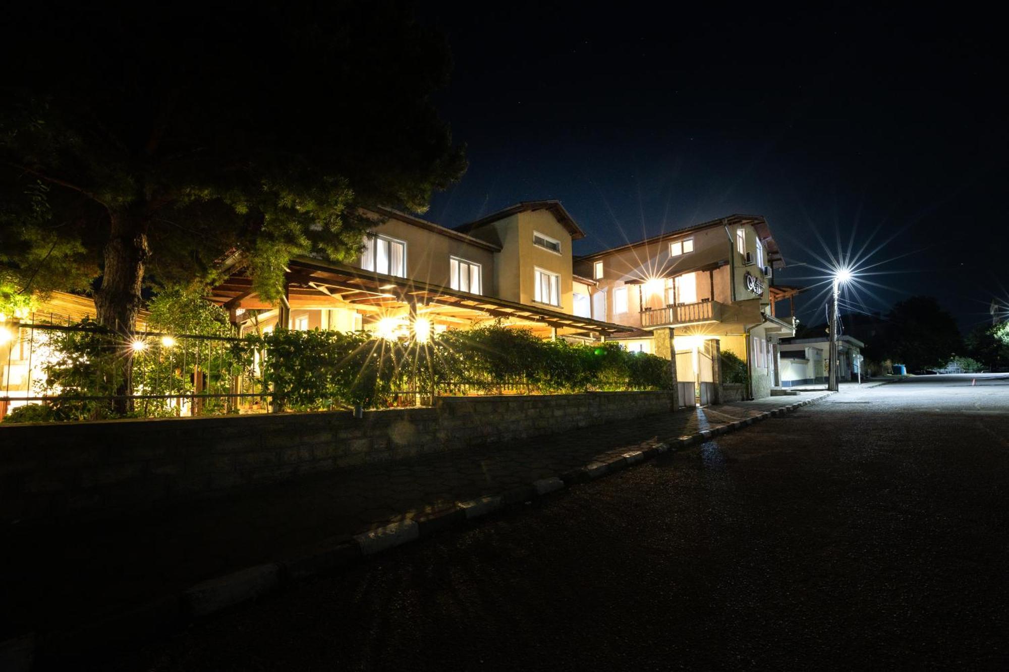 Hotel Kibor Galabovo Kültér fotó