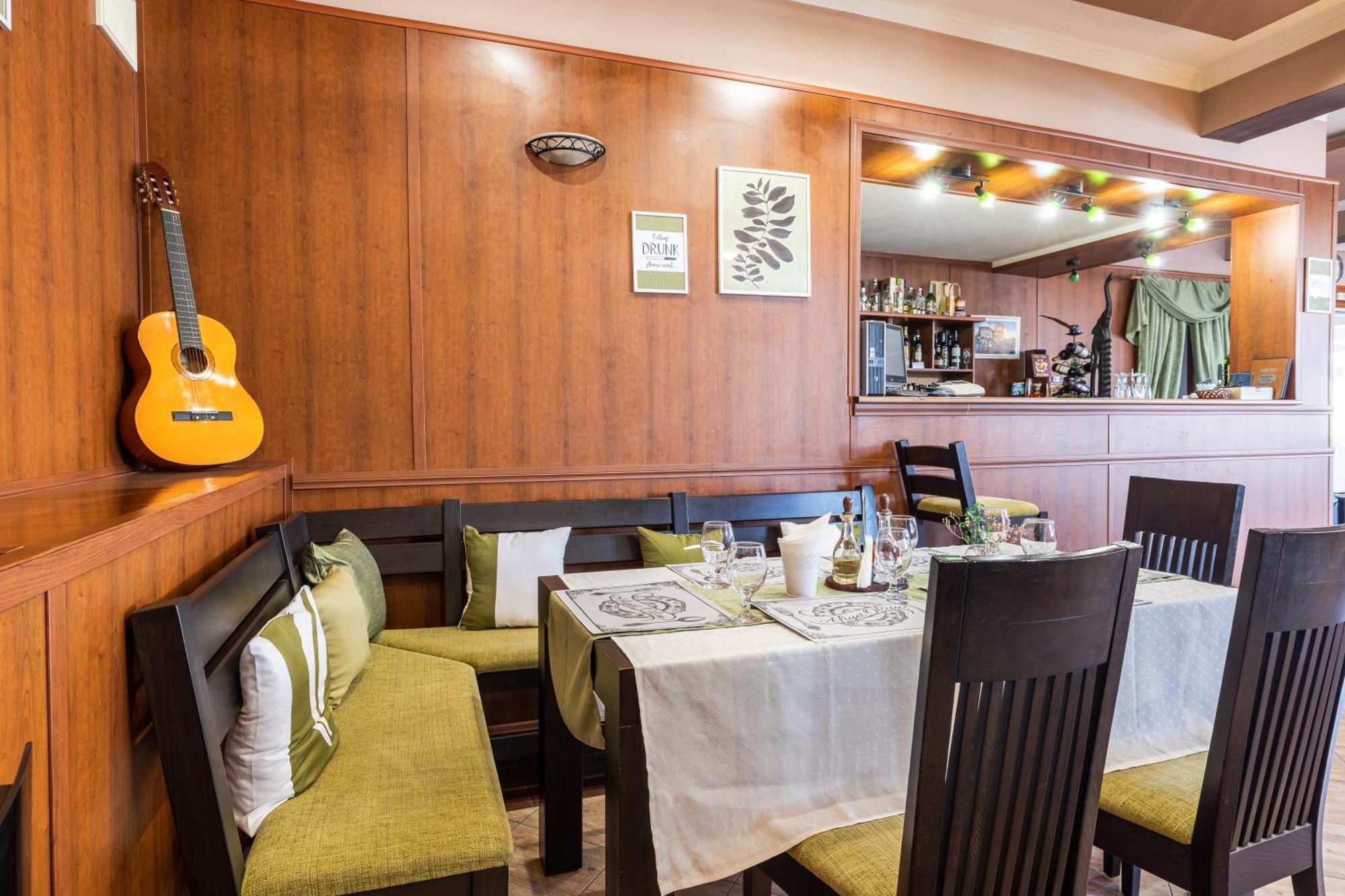Hotel Kibor Galabovo Kültér fotó
