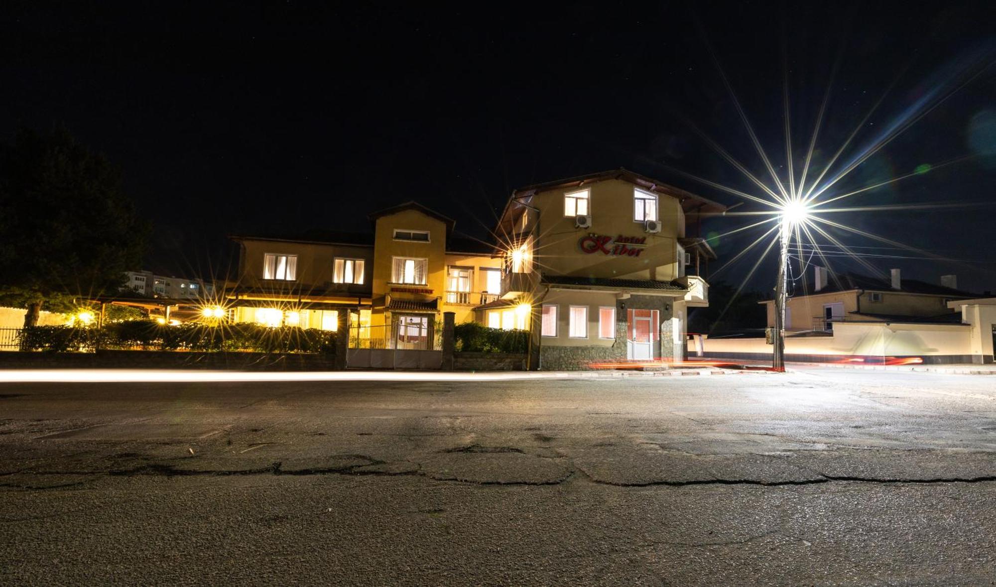 Hotel Kibor Galabovo Kültér fotó