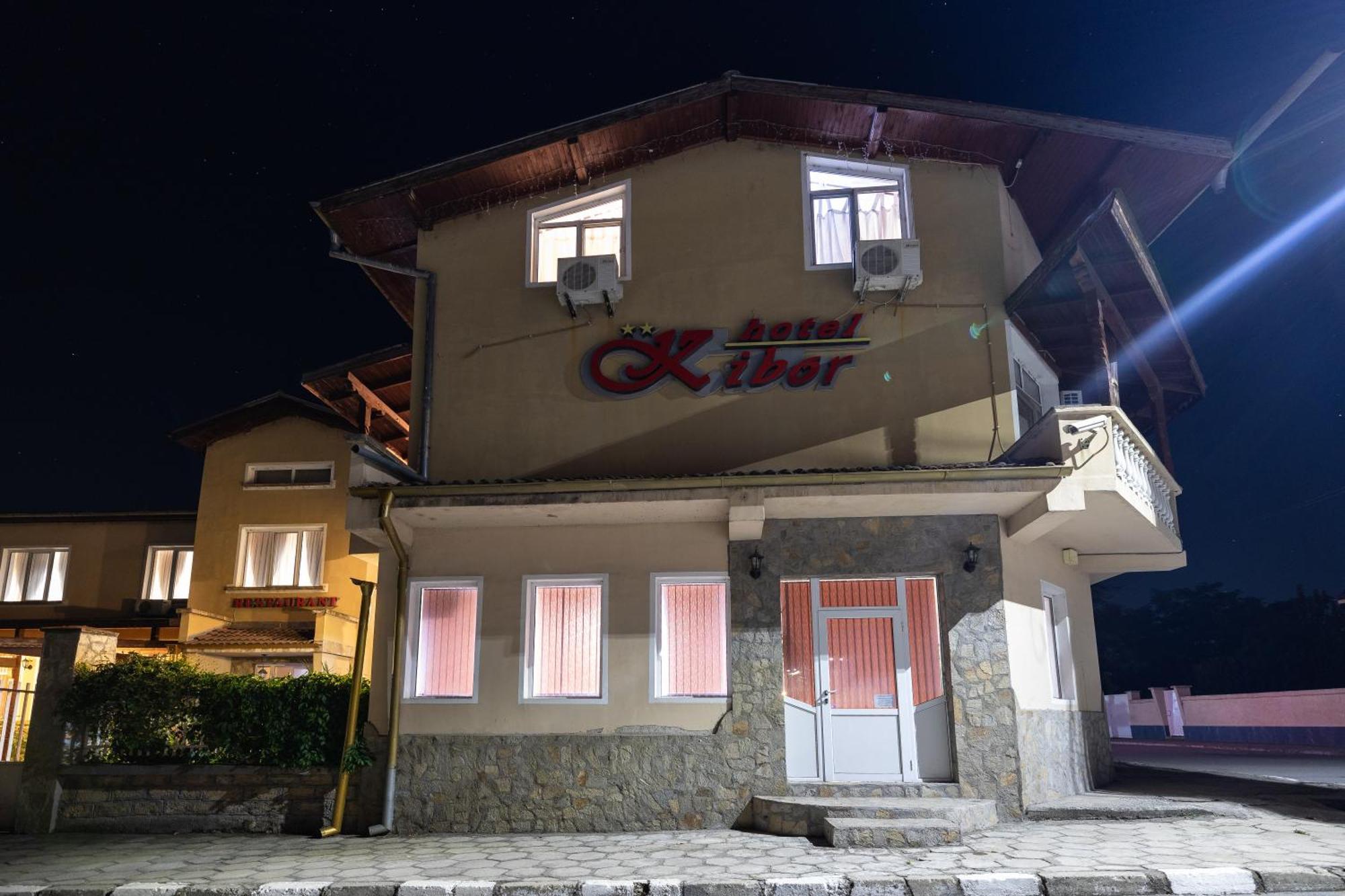 Hotel Kibor Galabovo Kültér fotó