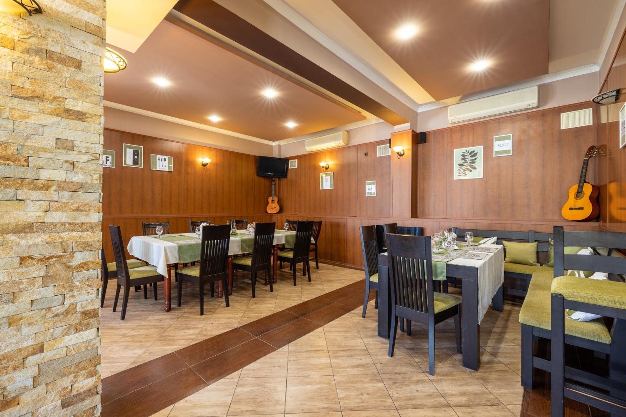 Hotel Kibor Galabovo Kültér fotó
